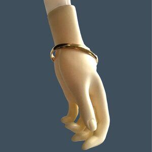 BEAUTIFUL WOMENS ROUND GOLD TONE BANGLE BRACELET